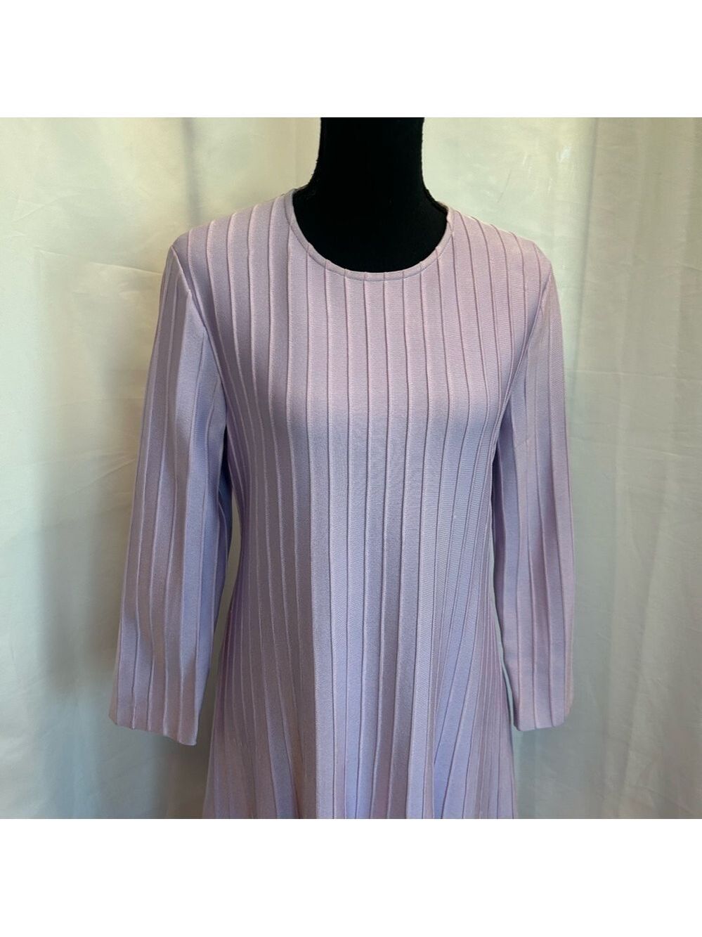 St. John Ottoman ribbed open back knit fit & flare midi dress lilac purple NWT - Picture 5 of 16